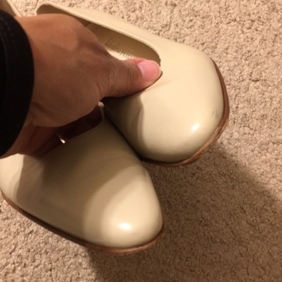 Salvatore Ferragamo Heels - Picture 7 of 8